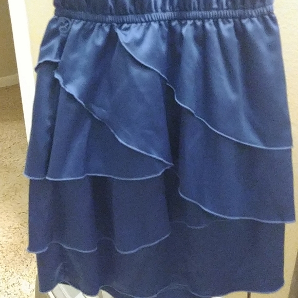 Shiney blue cocktail dress - Picture 3 of 3